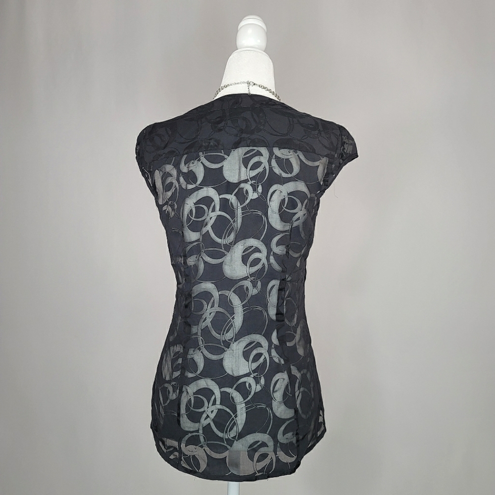 Express Design Studio Blouse - Picture 2 of 2